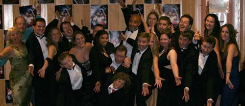 Premiere Cast & Crew - Aftershow Pose